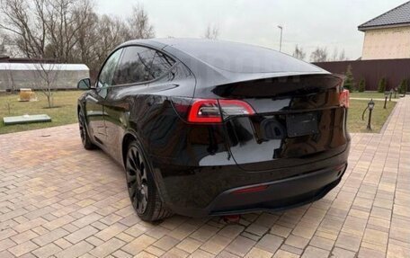 Tesla Model Y I, 2022 год, 4 200 000 рублей, 5 фотография