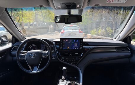 Toyota Camry, 2021 год, 3 550 000 рублей, 7 фотография
