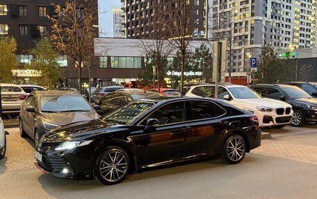 Toyota Camry, 2021 год, 3 550 000 рублей, 12 фотография