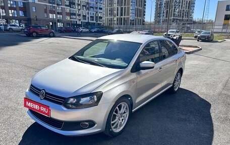 Volkswagen Polo VI (EU Market), 2011 год, 820 000 рублей, 3 фотография