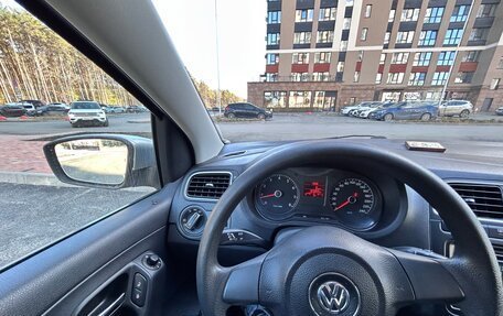 Volkswagen Polo VI (EU Market), 2011 год, 820 000 рублей, 16 фотография