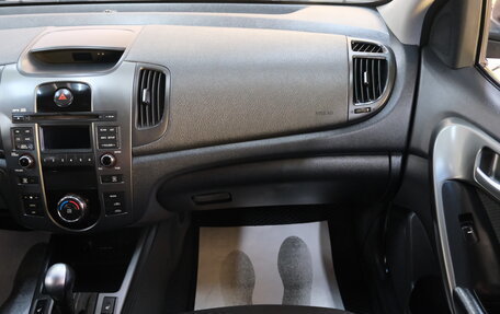KIA Cerato III, 2009 год, 879 000 рублей, 18 фотография