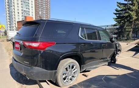 Chevrolet Traverse II, 2018 год, 1 450 000 рублей, 1 фотография