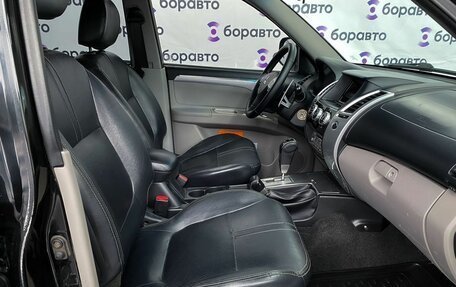 Mitsubishi Pajero Sport II рестайлинг, 2012 год, 1 650 000 рублей, 15 фотография