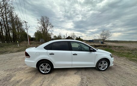 Volkswagen Polo VI (EU Market), 2019 год, 730 000 рублей, 2 фотография