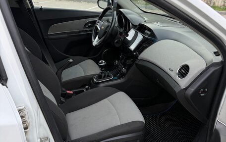 Chevrolet Cruze II, 2012 год, 650 000 рублей, 7 фотография