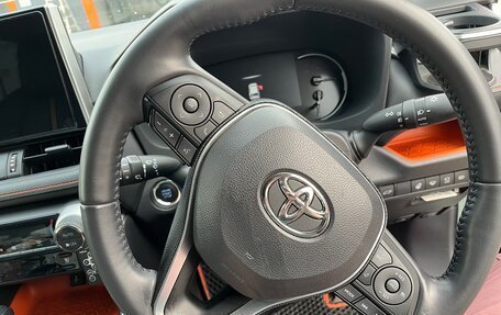 Toyota RAV4, 2020 год, 3 500 000 рублей, 5 фотография
