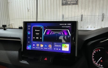 Toyota RAV4, 2020 год, 3 500 000 рублей, 2 фотография