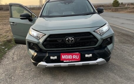 Toyota RAV4, 2020 год, 3 500 000 рублей, 15 фотография