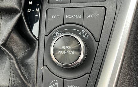 Toyota RAV4, 2020 год, 3 500 000 рублей, 23 фотография