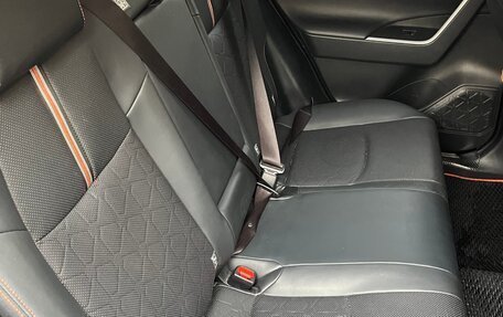 Toyota RAV4, 2020 год, 3 500 000 рублей, 24 фотография