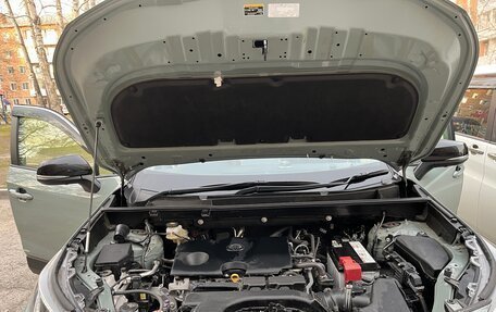 Toyota RAV4, 2020 год, 3 500 000 рублей, 31 фотография