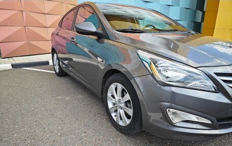 Hyundai Solaris II рестайлинг, 2016 год, 823 000 рублей, 5 фотография