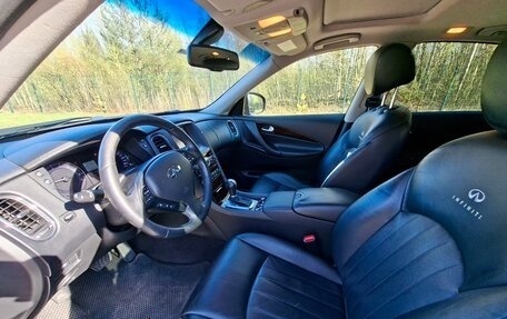 Infiniti QX50 I рестайлинг, 2013 год, 1 600 000 рублей, 9 фотография