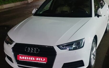 Audi A4, 2019 год, 1 890 000 рублей, 5 фотография