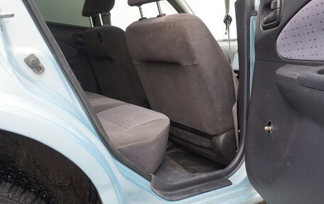 Nissan Wingroad III, 2001 год, 315 000 рублей, 12 фотография
