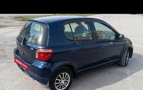 Toyota Vitz, 2001 год, 355 000 рублей, 2 фотография