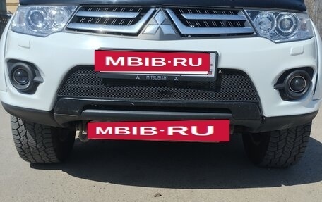 Mitsubishi L200 IV рестайлинг, 2014 год, 1 550 000 рублей, 6 фотография