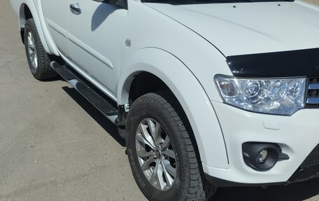 Mitsubishi L200 IV рестайлинг, 2014 год, 1 550 000 рублей, 15 фотография
