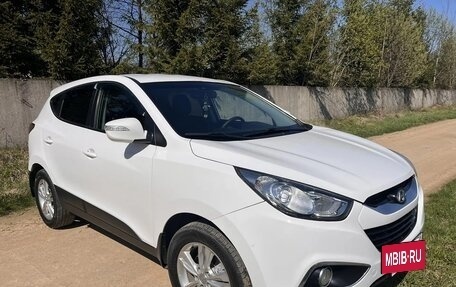 Hyundai ix35 I рестайлинг, 2012 год, 1 030 000 рублей, 2 фотография