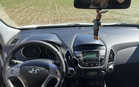 Hyundai ix35 I рестайлинг, 2012 год, 1 030 000 рублей, 21 фотография
