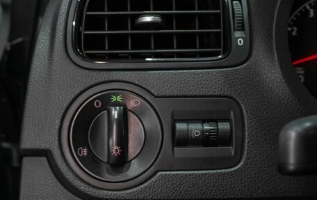 Volkswagen Polo VI (EU Market), 2017 год, 1 019 000 рублей, 18 фотография