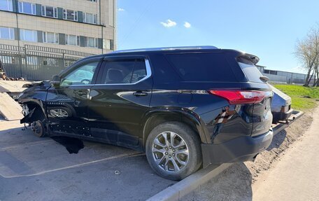 Chevrolet Traverse II, 2018 год, 1 450 000 рублей, 3 фотография
