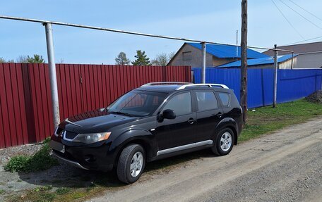 Mitsubishi Outlander III рестайлинг 3, 2008 год, 1 150 000 рублей, 1 фотография