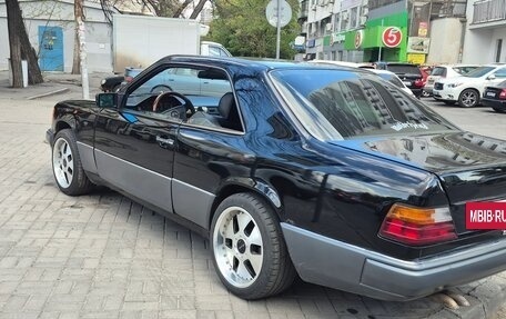 Mercedes-Benz E-Класс, 1993 год, 760 000 рублей, 6 фотография