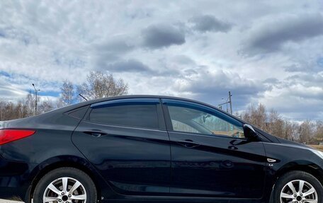 Hyundai Solaris II рестайлинг, 2012 год, 900 000 рублей, 12 фотография