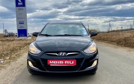 Hyundai Solaris II рестайлинг, 2012 год, 900 000 рублей, 15 фотография