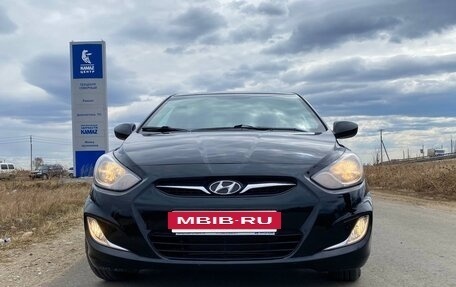 Hyundai Solaris II рестайлинг, 2012 год, 900 000 рублей, 14 фотография