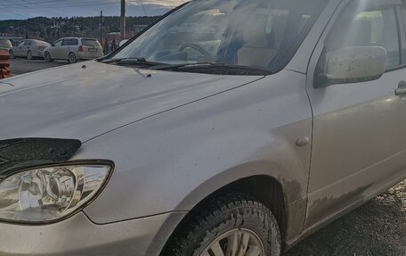 Mitsubishi Airtrek, 2001 год, 800 000 рублей, 5 фотография