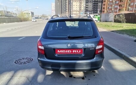Skoda Fabia II, 2010 год, 400 000 рублей, 7 фотография