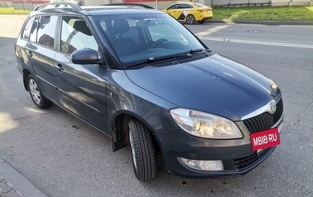 Skoda Fabia II, 2010 год, 400 000 рублей, 3 фотография