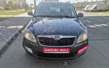 Skoda Fabia II, 2010 год, 400 000 рублей, 2 фотография