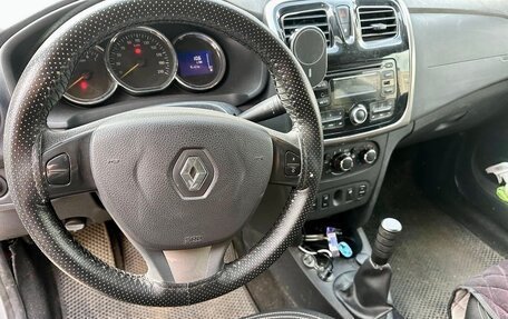Renault Logan II, 2016 год, 580 000 рублей, 6 фотография