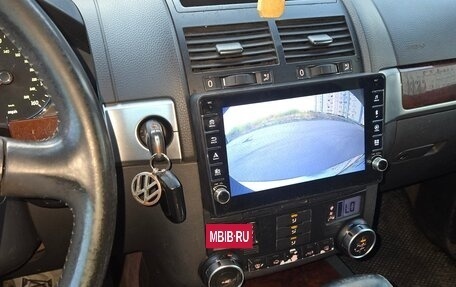 Volkswagen Touareg III, 2004 год, 700 000 рублей, 4 фотография