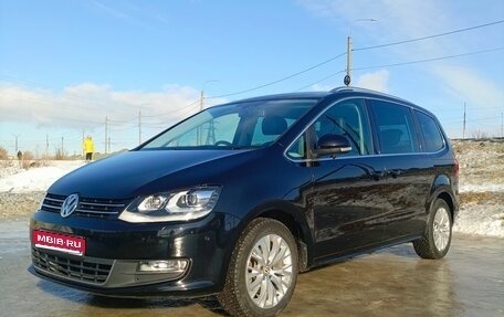 Volkswagen Sharan II, 2013 год, 1 250 000 рублей, 1 фотография