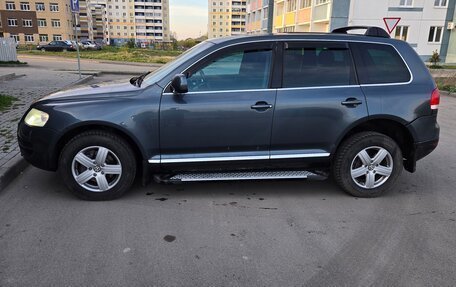 Volkswagen Touareg III, 2004 год, 700 000 рублей, 11 фотография