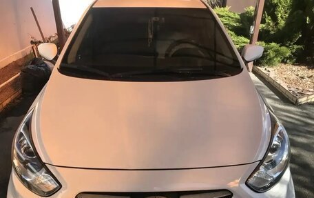 Hyundai Solaris II рестайлинг, 2012 год, 910 000 рублей, 7 фотография