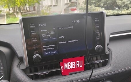 Toyota RAV4, 2019 год, 3 200 000 рублей, 12 фотография