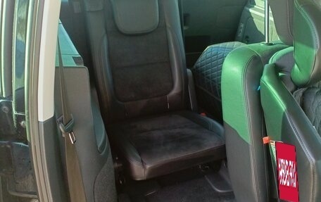Volkswagen Sharan II, 2013 год, 1 250 000 рублей, 17 фотография