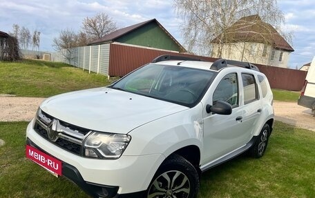 Renault Duster I рестайлинг, 2017 год, 1 280 000 рублей, 2 фотография