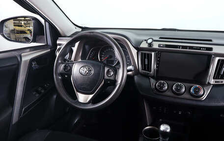Toyota RAV4, 2014 год, 2 349 000 рублей, 13 фотография
