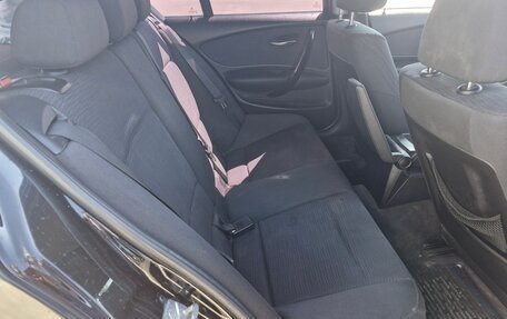 BMW 1 серия, 2011 год, 695 000 рублей, 19 фотография