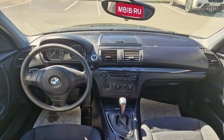 BMW 1 серия, 2011 год, 695 000 рублей, 15 фотография