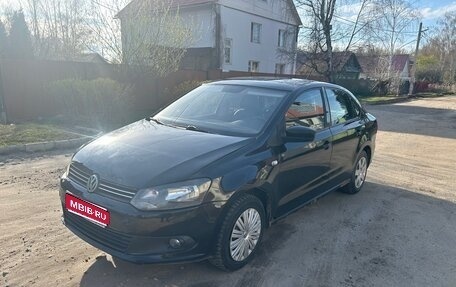 Volkswagen Polo VI (EU Market), 2013 год, 420 000 рублей, 1 фотография