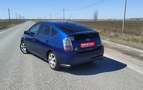 Toyota Prius, 2009 год, 685 000 рублей, 1 фотография