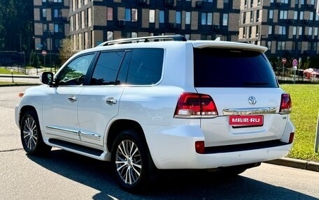 Toyota Land Cruiser 200, 2014 год, 3 882 000 рублей, 7 фотография